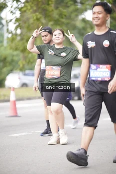 Runner Photo 4258024