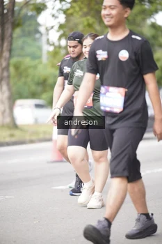 Runner Photo 4258027