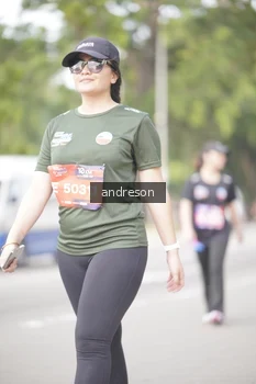 Runner Photo 4258029