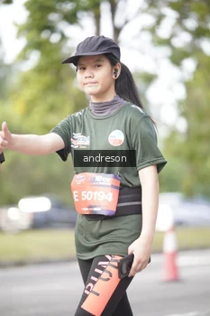 Runner Photo 4258040