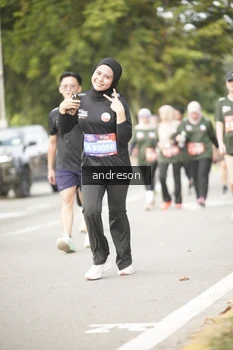 Runner Photo 4258079