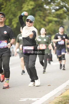 Runner Photo 4258090