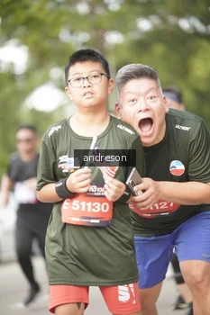 Runner Photo 4258095