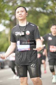 Runner Photo 4258102