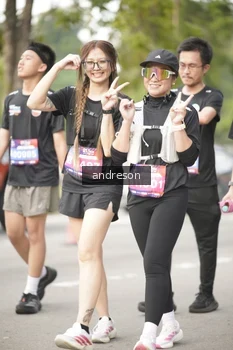 Runner Photo 4258114