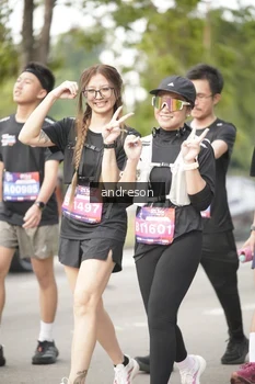 Runner Photo 4258115