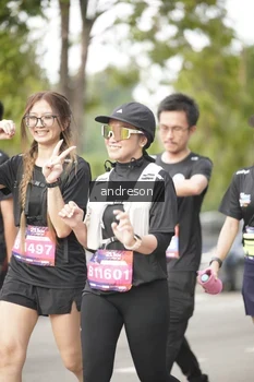 Runner Photo 4258118