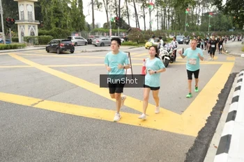 Runner Photo 4258298