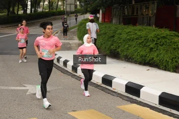 Runner Photo 4258741
