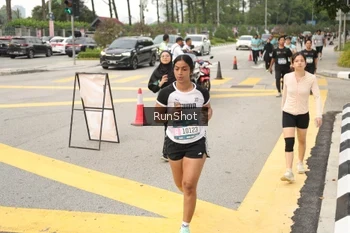 Runner Photo 4258750