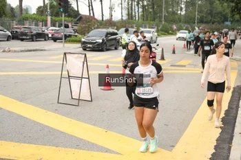 Runner Photo 4258753