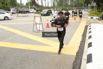 Runner Photo 4259536