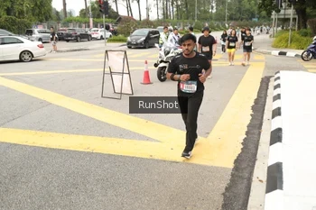 Runner Photo 4259538