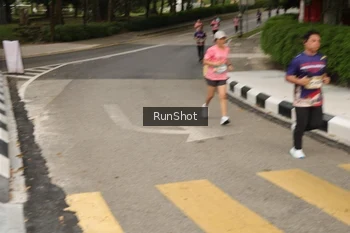 Runner Photo 4259895