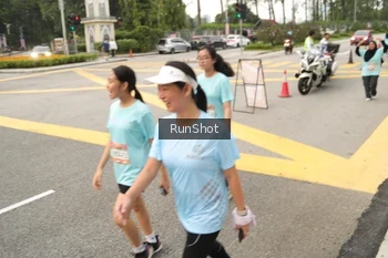 Runner Photo 4259918