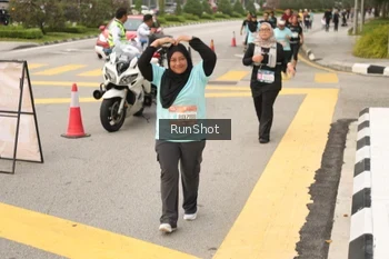 Runner Photo 4259933