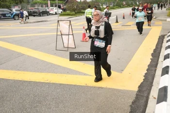 Runner Photo 4259941