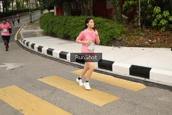 Runner Photo 4259951