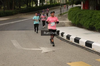 Runner Photo 4259962