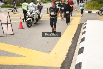 Runner Photo 4259973