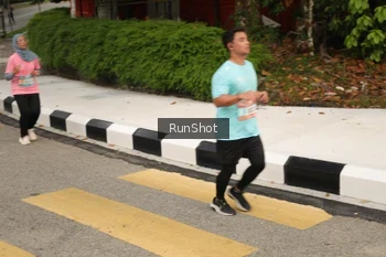 Runner Photo 4259986