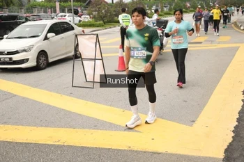 Runner Photo 4260055