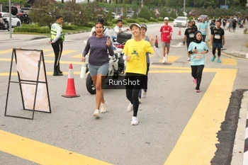 Runner Photo 4260068