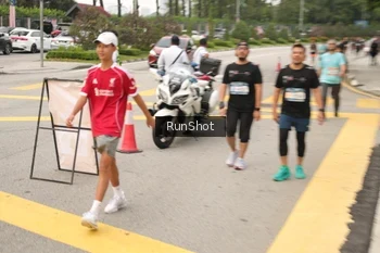 Runner Photo 4260119