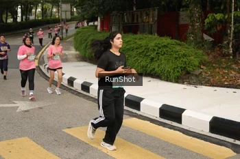 Runner Photo 4260150
