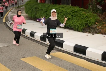 Runner Photo 4260199