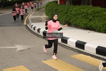 Runner Photo 4260202