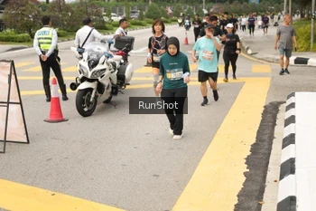 Runner Photo 4260211