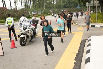 Runner Photo 4260215