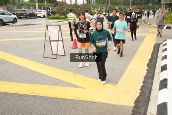 Runner Photo 4260216