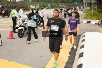 Runner Photo 4260363