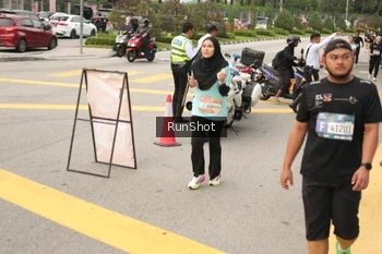 Runner Photo 4260383