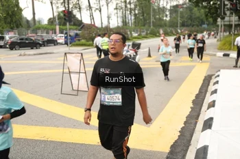 Runner Photo 4260409