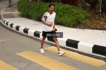 Runner Photo 4260427