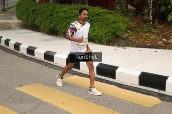 Runner Photo 4260431