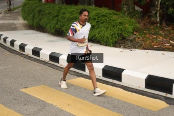 Runner Photo 4260437