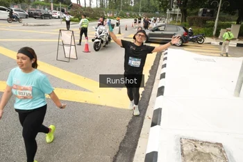Runner Photo 4260464