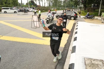 Runner Photo 4260471