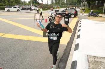 Runner Photo 4260475