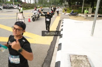Runner Photo 4260477