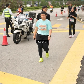 Runner Photo 4260497