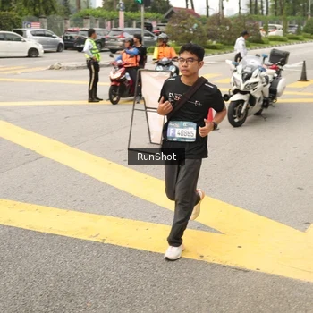 Runner Photo 4260570