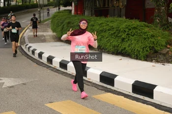 Runner Photo 4260579