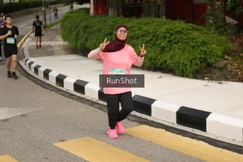 Runner Photo 4260583