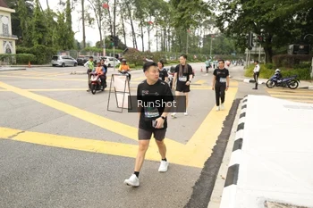 Runner Photo 4260603