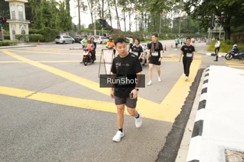 Runner Photo 4260606